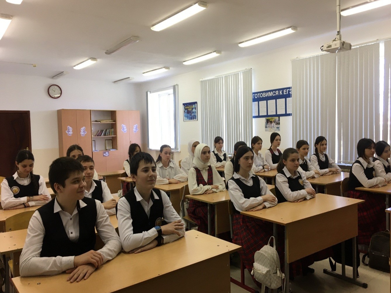 «Выбери жизнь, выбери свет, твёрдо скажи: «Наркотикам – НЕТ!».